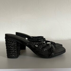 Universal Thread Black Braided Heels